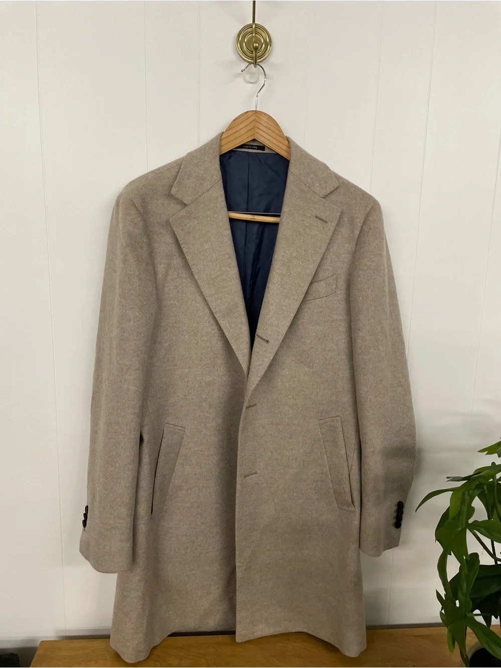 100% Cashmere 40R Carlo Barbera Suitsupply Vencinza Long Jacket in Light Taupe